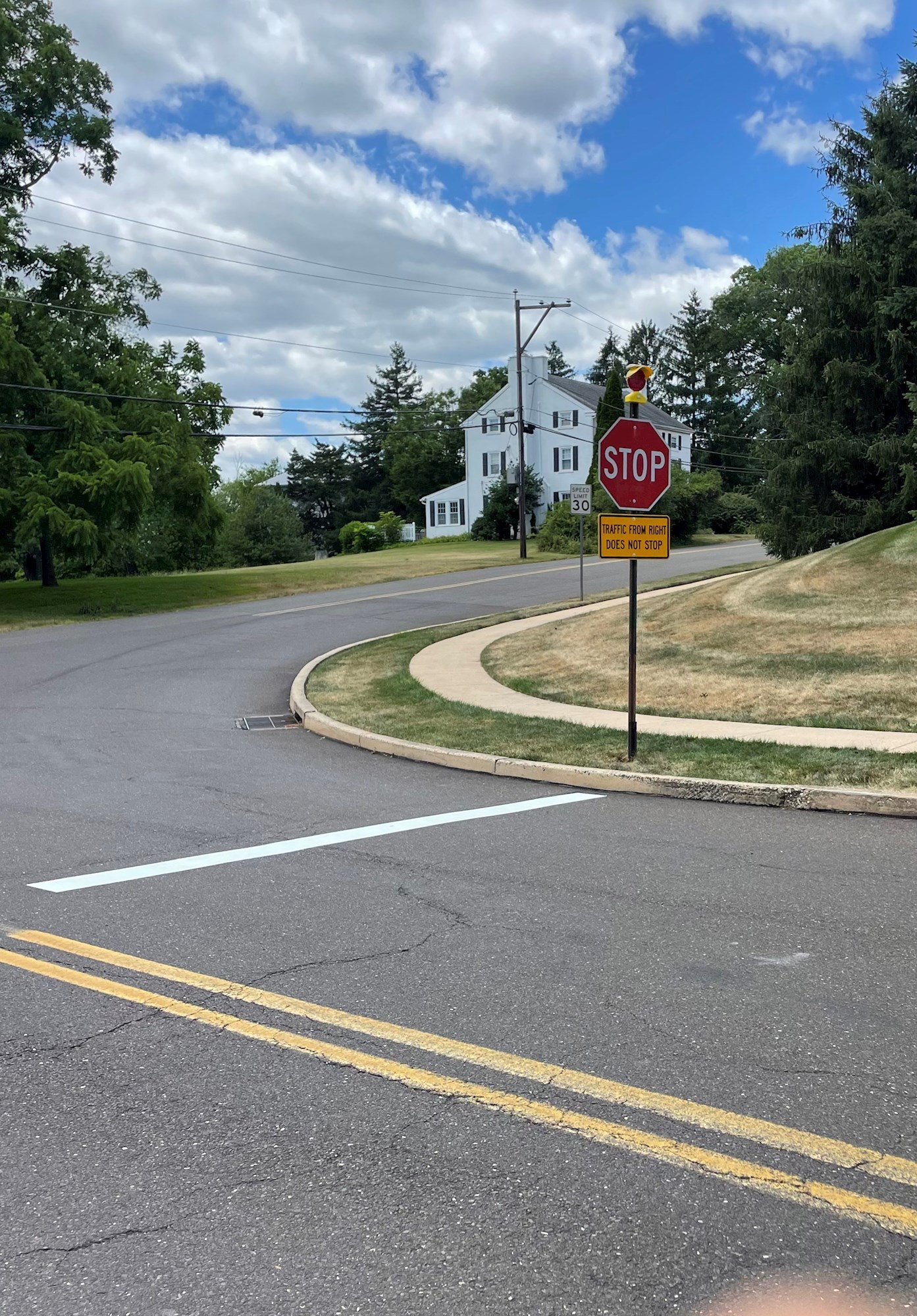 Mensch Rd Stop Sign
